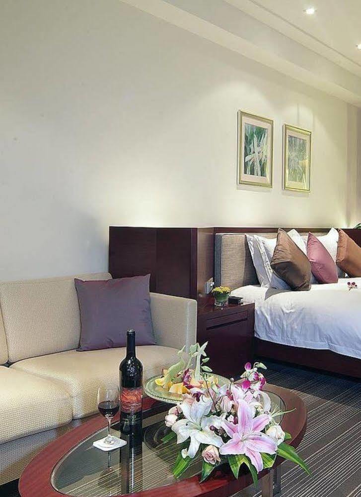 Haiyatt Hotel Shanghai Buitenkant foto